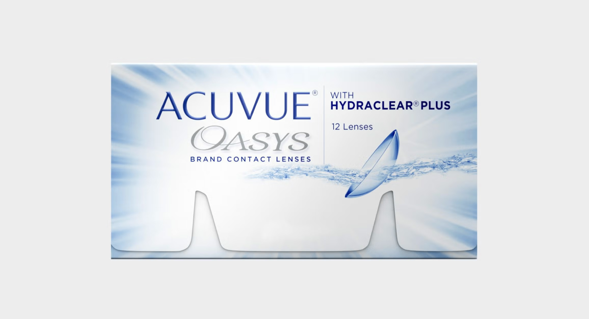 Box of Acuvue Oasys contact lenses with Hydraclear Plus showing 12 lenses and water imagery
